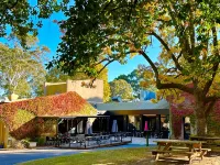 The Grand Oaks Resort Hotels in Beechworth