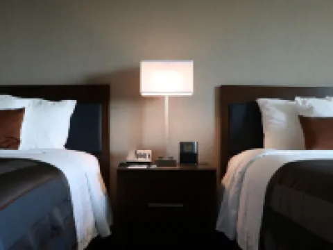 วินเกท บายวินด์แฮม สนามบินไมอามี โรงแรมในดอรัล