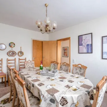 Large Holiday Apartment Near Willingen with Private Garden & Terrace