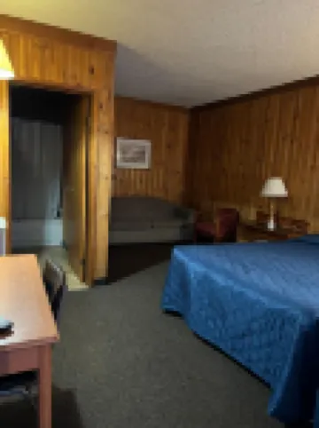 Glacier View Inn Hotels in 