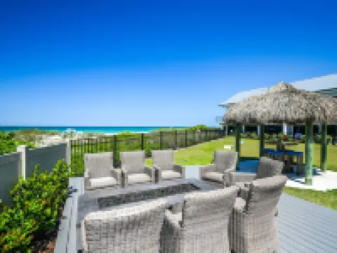 Anna Maria Beach Resort Hotels in Holmes Beach