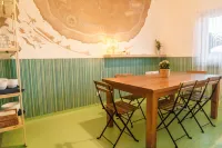 Hospedium República Surf House - Coxos Beach, Ericeira
