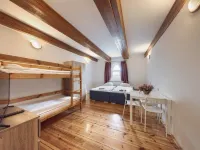 Hostel Sweet Dream Hotels near Town Hall