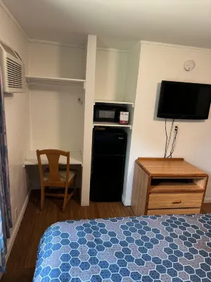Economy Inn Hotels in Caldwell Township