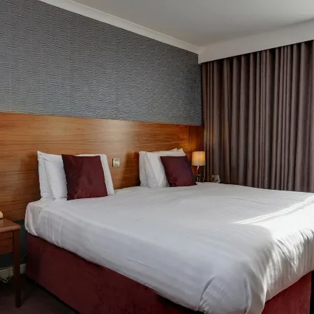 Best Western Kings Manor Hotel