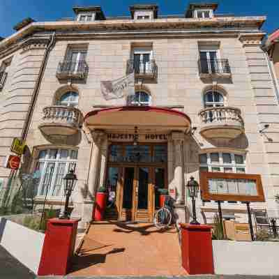 Logis Hotel Majestic Chatelaillon Plage - la Rochelle Hotel Exterior