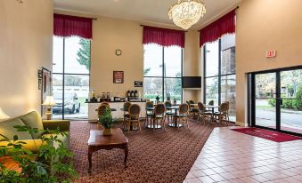 Econo Lodge Andrews AFB