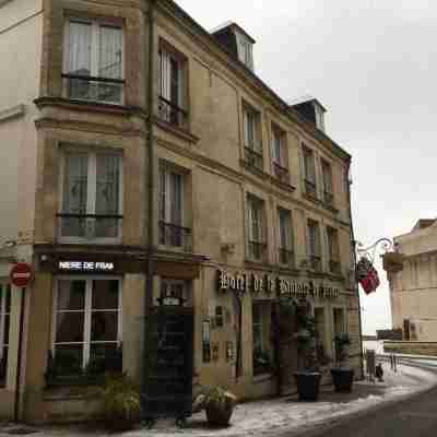 Hôtel de la Bannière de France Hotel Exterior