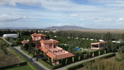 Dar Ichkeul Hotels in 