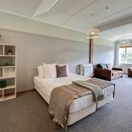 Silverstream Retreat