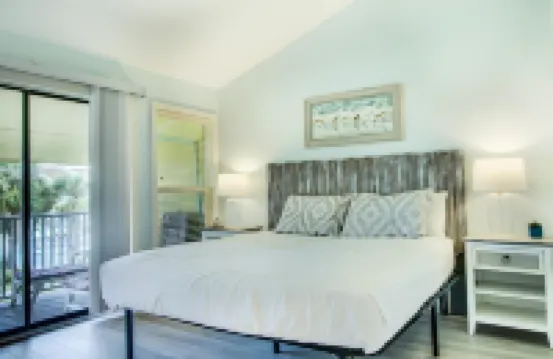 2 C, Three Bedroom Townhome