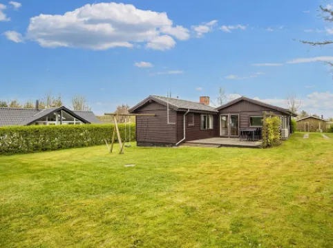 6 Person Holiday Home in Struer by Traum