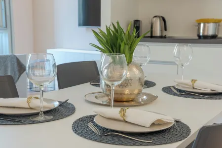 Palazzo Visconti - by Myhomeincomo Отели рядом со станцией Como Nord Lago