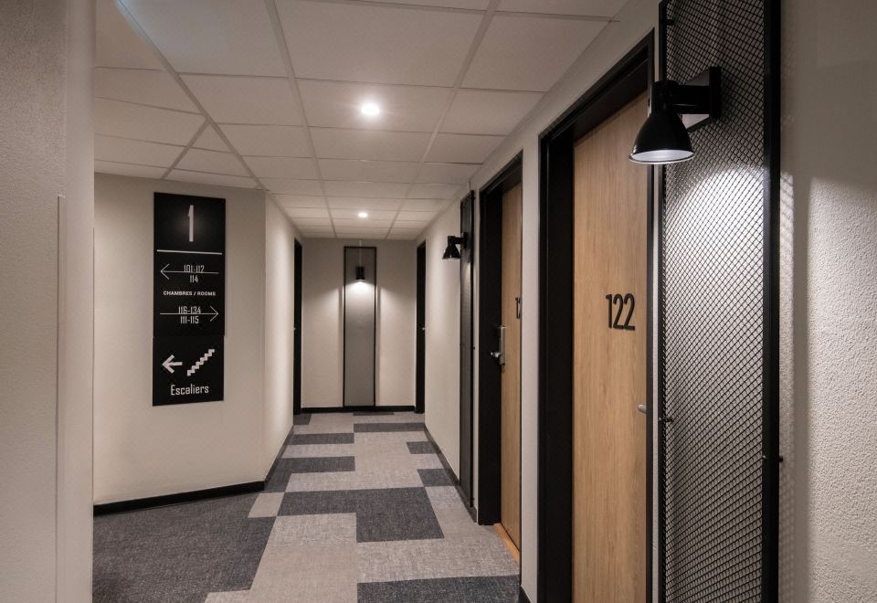 이비스 로크브룬 카프 마르탱 망통 호텔 외관