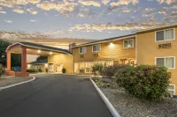 Quality Inn & Suites Albany Corvallis Hotels in Albany