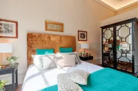 The Medieval Penthouse, Indulge Among History in a Luxury 5 Bedrooms Apartment