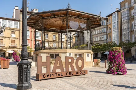 Limehome Haro Calle de la Vega