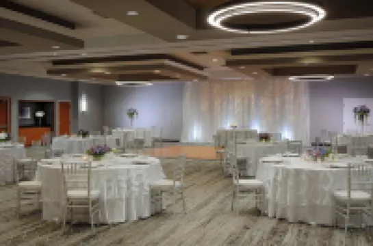 Courtyard Springfield Downtown