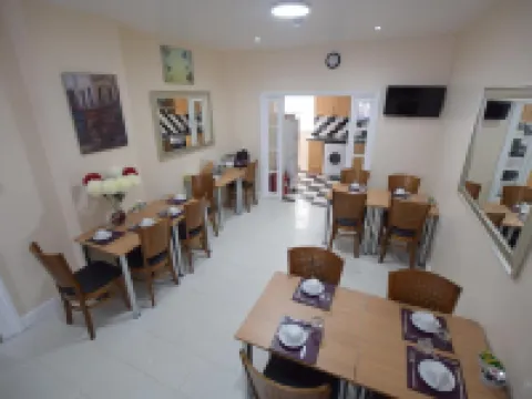 Woodlands Lodge Ilford Hotels in Ilford