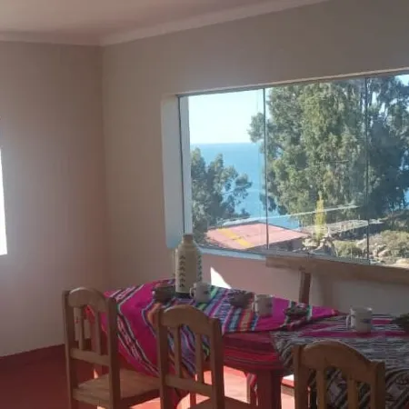 Rufino y Lucrecia Munay Tika Wasi Posada Oha