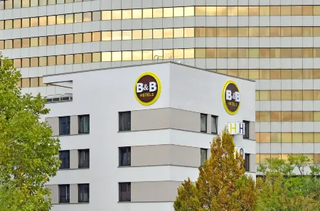 B&B Hotel Bad Hersfeld Отели в г. Бад-Херсфельд