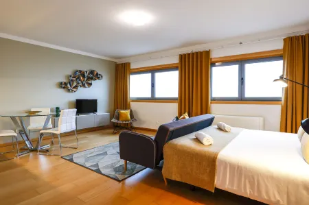 Oriente 57 Apartments by Apt Iin - Parque Das Nações Отели рядом с достопримечательностью «Parque infantil do Prior Velho»