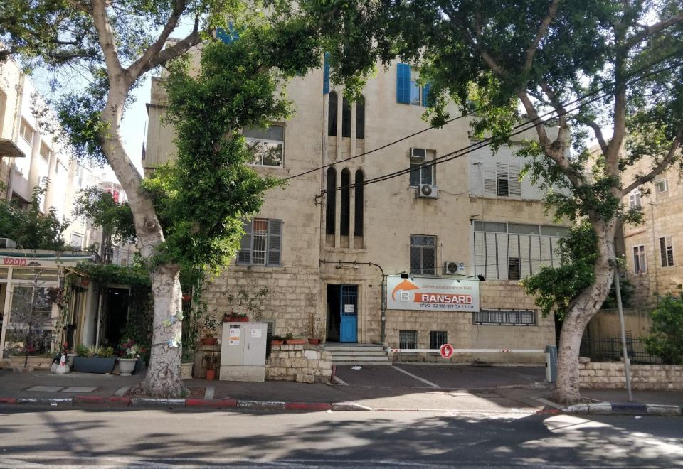 2. 호스텔 록스..