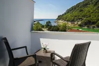 Nostalji Butik Otel - Deniz Manzaralı