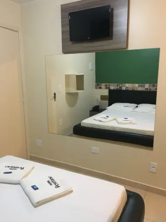 Hotel Positano Отели в г. Taguatinga