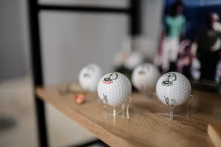 Rose Apartment 2-Bed Apt Sleeps 4 Town Centre Ayr Отели рядом с достопримечательностью «Библиотека Форхилл Бранч»