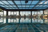 Monte Palm Beach - Pools