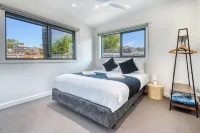 Inverloch Motel - Parking
