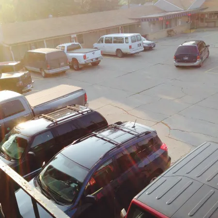 Jamestown Motel