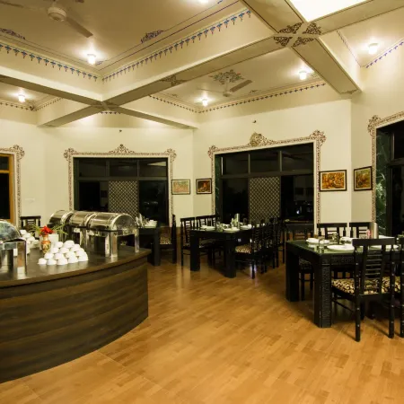 Lake Alpi Resort Kumbhalgarh