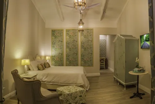 Bright on 5th Guest House - Homestay