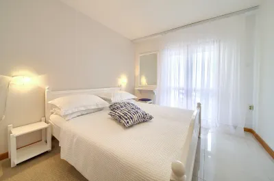 Apartments Loncar