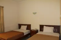 Walan Syariah Hotel Các khách sạn gần Makam Mbah Nyai Roro Sekardadu