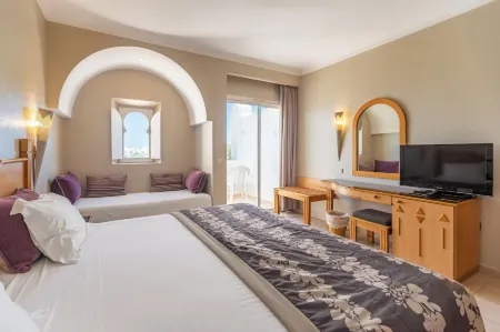Djerba Resort- Families and Couples Only Отели в г. Mahboubine