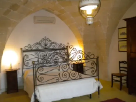 阿奇達莫民宿 曼杜里亞酒店