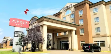 Merit Hotel & Suites Отели в г. Форт Макмюррей