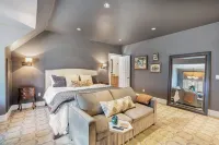 The Morris Estate Hotels in Niles Charter Township