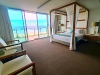 The Beach Cabarita Hotels in Tweed Heads