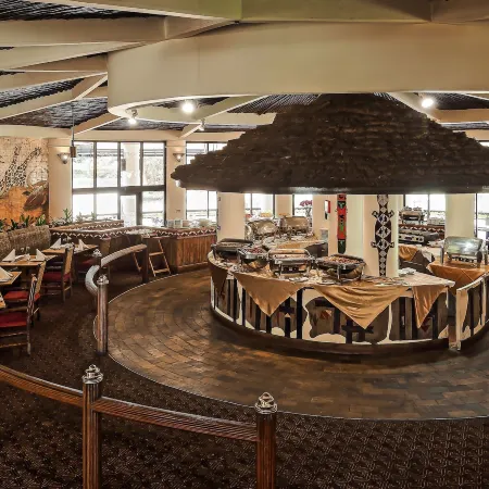 Safari Park Hotel