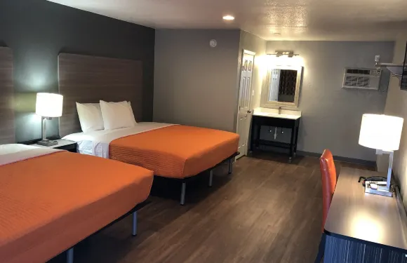 索諾拉温德姆速8酒店