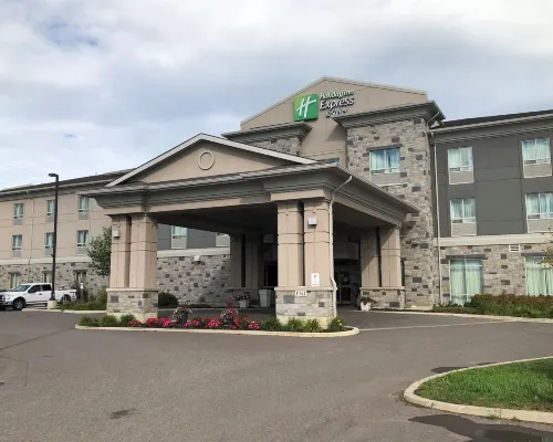Holiday Inn Express & Suites THUNDER BAY by IHG Hotels in Thunder Bay