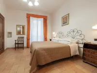 Hotel Sole Hotele w: Assisi