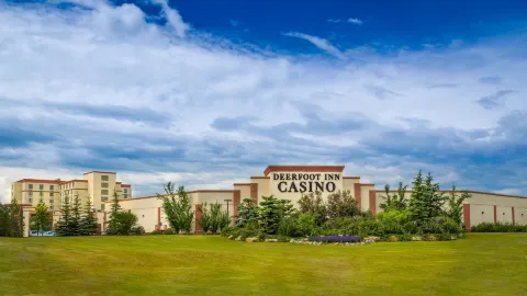 Deerfoot Inn and Casino in Calgary