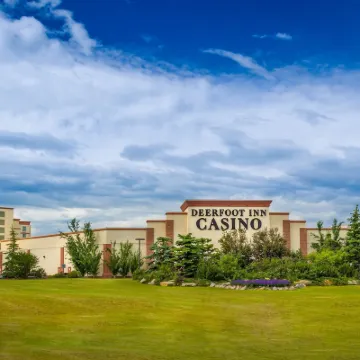 Deerfoot Inn and Casino Hotels near Shawnessy C Train