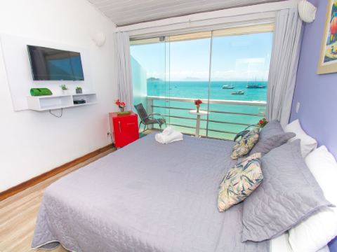 Bamboo Búzios Hostel