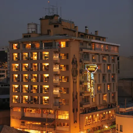 Cesar's Plaza Hotel